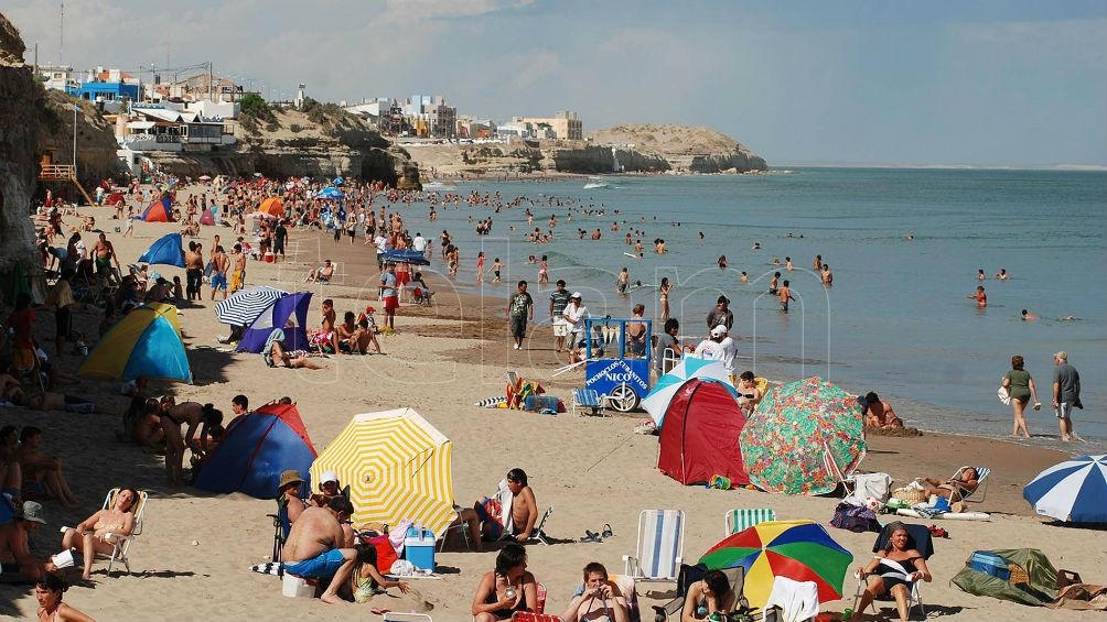 San Antonio Oeste con altas temperaturas para felicidad de los veraneantes Foto Archivo